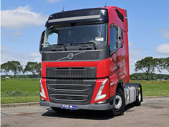 Тягач VOLVO FH 500