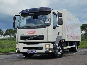 Грузовик с закрытым кузовом VOLVO FL 240