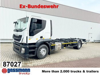 Грузовик-контейнеровоз/ Сменный кузов IVECO Stralis