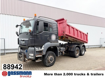 Самосвал MAN TGA 26.400