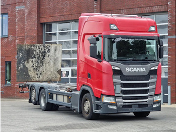 Грузовик-контейнеровоз/ Сменный кузов SCANIA S 500