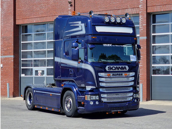 Тягач SCANIA R 520