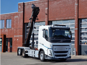 Крюковой мультилифт VOLVO FH13 460