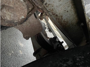 Полуприцеп-цистерна для транспортировки химикатов Magyar: фото 5