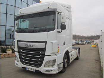 Тягач DAF XF 105 460