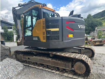 Гусеничный экскаватор VOLVO ECR235EL