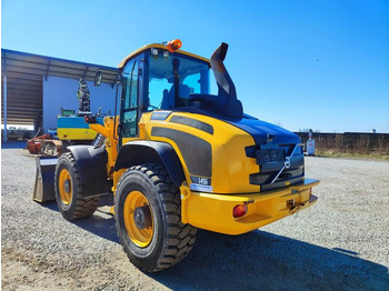 Колёсный погрузчик VOLVO L45