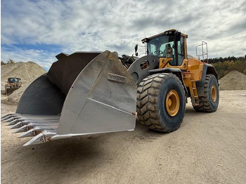Колёсный погрузчик Volvo L260H: фото 3 Колёсный погрузчик Volvo L260H: фото 3