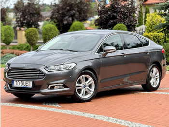 Легковой автомобиль FORD