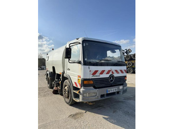 Подметально-уборочная машина MERCEDES-BENZ Atego
