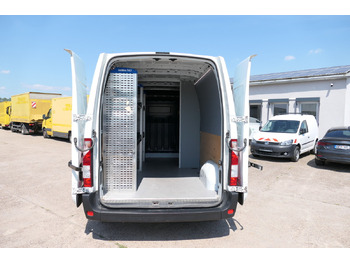 Цельнометаллический фургон RENAULT Master