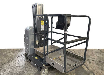 Ножничный подъемник JLG