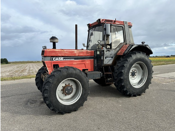 Трактор CASE IH 1455XL