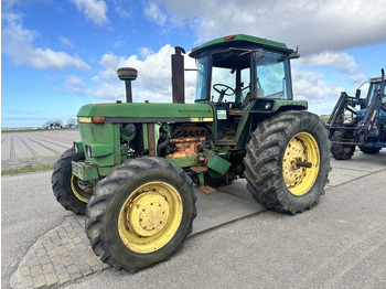 Трактор JOHN DEERE 40 Series