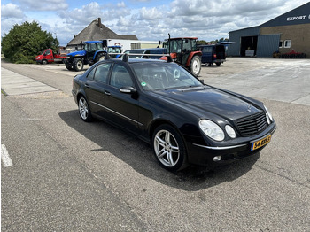 Легковой автомобиль Mercedes-Benz E-Klasse 240: фото 3 Легковой автомобиль Mercedes-Benz E-Klasse 240: фото 3