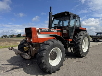 Трактор NEW HOLLAND