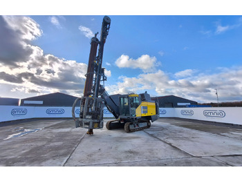 Буровая машина EPIROC