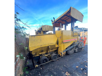 Асфальтоукладчик CATERPILLAR