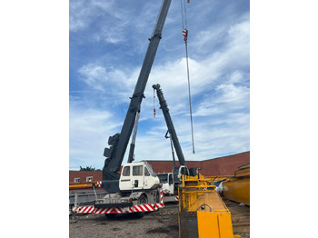 Мобильный кран KOBELCO