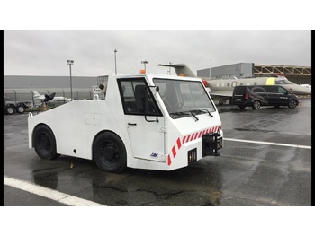 Аэродромный тягач SOVAM