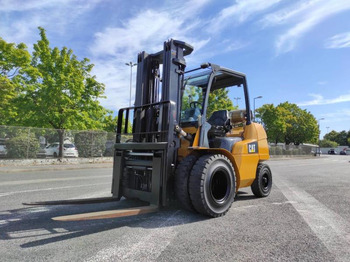 Газовый погрузчик CATERPILLAR GP