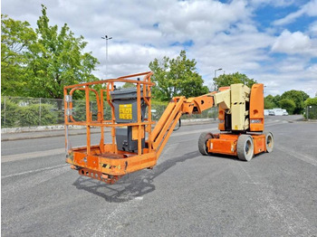 Коленчатый подъемник JLG