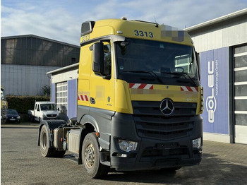 Тягач MERCEDES-BENZ Actros 1846