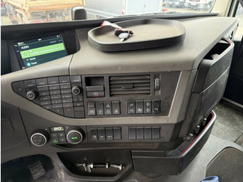 Лесовоз, Автоманипулятор Volvo FH 510 8x4 Holztransporter Kran PENZ *Anhänger: фото 2 Лесовоз, Автоманипулятор Volvo FH 510 8x4 Holztransporter Kran PENZ *Anhänger: фото 2