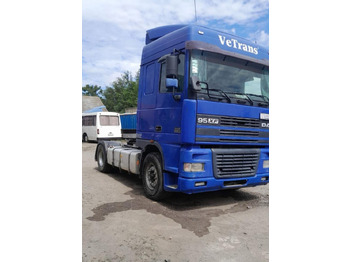 Тягач DAF XF 95 380