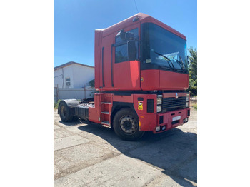 Тягач RENAULT Magnum 440