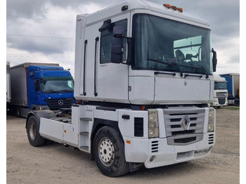 Тягач RENAULT Magnum 440