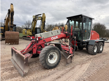 Грейдер NEW HOLLAND F 106.5 - 6x6 Laser Topcon- Klima Cummins 6 Zyl.: фото 3