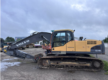 Гусеничный экскаватор VOLVO EC210CL