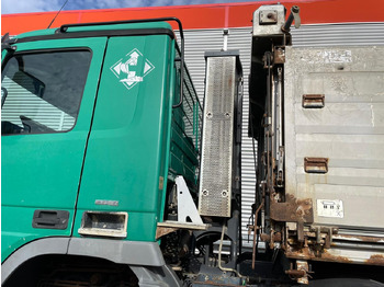 Самосвал Mercedes-Benz Actros MP III 3544/8x4/4 Actros MP III 3544/8x4/4, 3 Pedale: фото 5