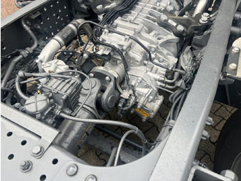 Новый Самосвал Mercedes-Benz Arocs 3251 L 8x4/4 Arocs 3251 L 8x4/4, Motorabtrieb: фото 3