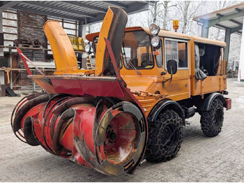 Коммерческий автомобиль