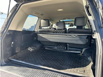 Внедорожник Toyota Land Cruiser V8 LAND CRUISER 200 V8 + CAMERA 360 + FRIDGE + DIESEL + ONLY EXPORT: фото 4