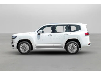 Внедорожник Toyota Land Cruiser 300: фото 2 Внедорожник Toyota Land Cruiser 300: фото 2