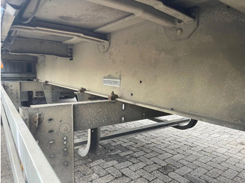 Тентованный полуприцеп Schmitz Cargobull SAF, VERY GOOD CONDITION: фото 5