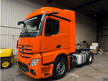 Тягач MERCEDES-BENZ Actros 1945
