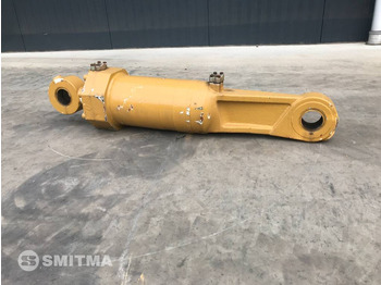 Навесное оборудование CATERPILLAR