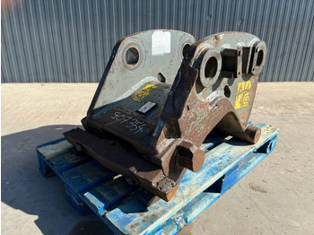 : фото в шапке страницы