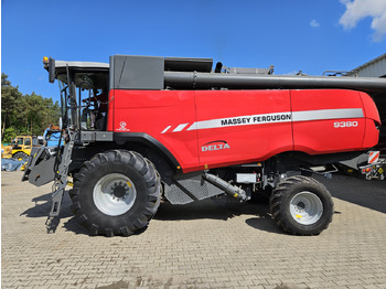 Зерноуборочный комбайн MASSEY FERGUSON