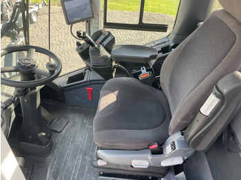 Колёсный погрузчик CLAAS Torion 1285: фото 3 Колёсный погрузчик CLAAS Torion 1285: фото 3