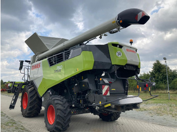 Зерноуборочный комбайн CLAAS Trion 750: фото 4