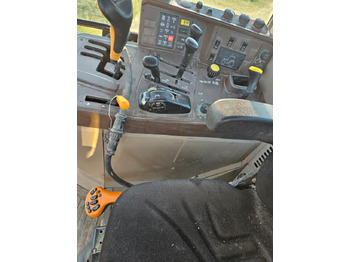 Трактор John Deere 6920: фото 3