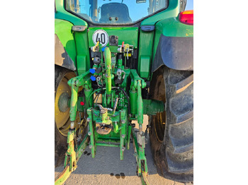 Трактор John Deere 6920: фото 4