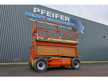 Ножничный подъемник JLG