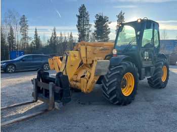 Телескопический погрузчик JCB