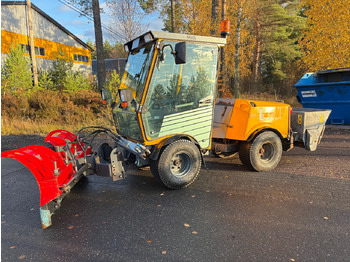 : фото в шапке страницы